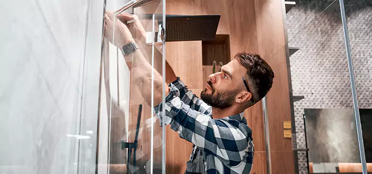 Replace Shower Doors with Frameless Thousand Oaks